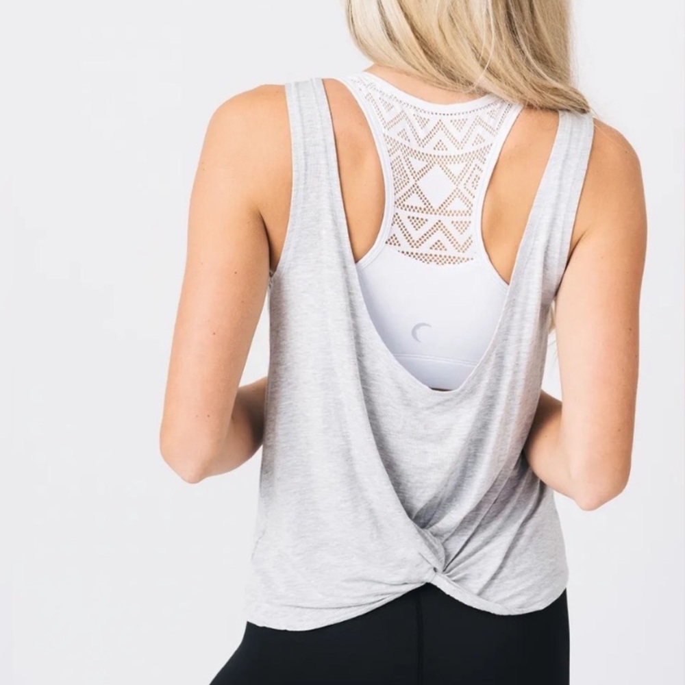 Zyia Active Swirl Tank in Ash, Size XS